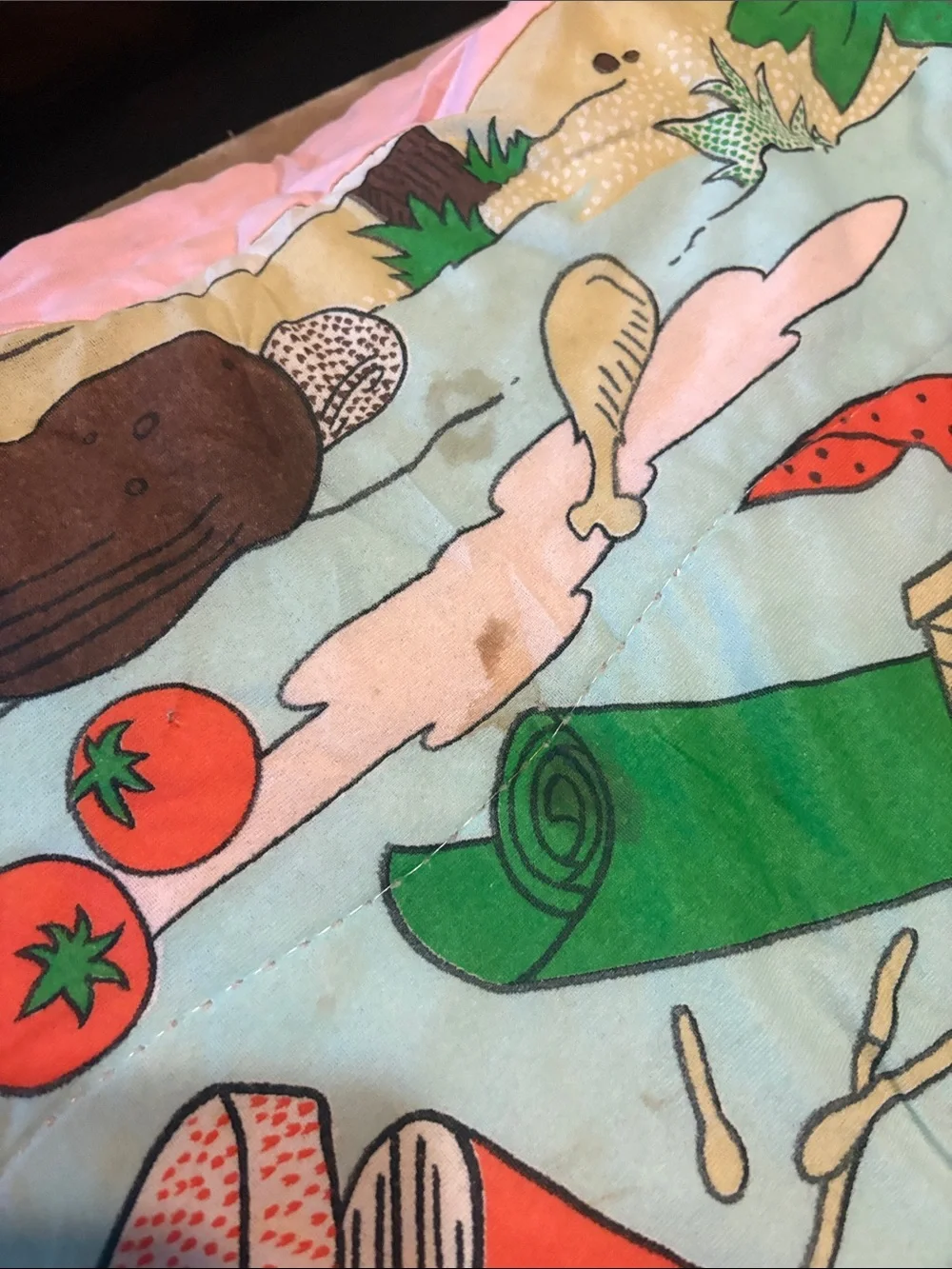 The Flintstones Picnic Area Cartoon Comforter - Green
